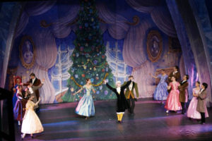 dsc01595-DAS-RUSSISCHE-NATIONALBALLETT-THE-CROWN-OF-RUSSIAN-Ballett-Nussknacker