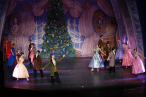 dsc01596-DAS-RUSSISCHE-NATIONALBALLETT-THE-CROWN-OF-RUSSIAN-Ballett-Nussknacker